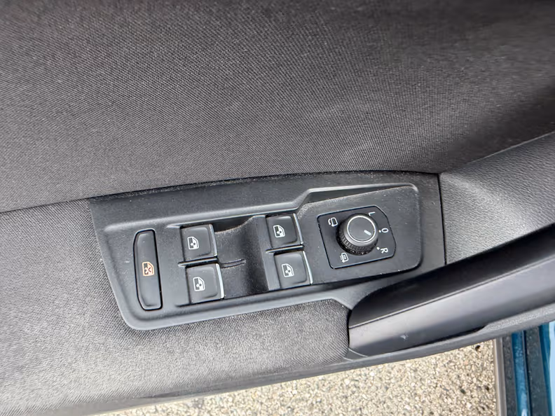 Volkswagen Tiguan - 30