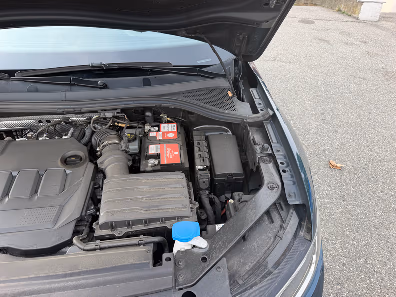 Volkswagen Tiguan - 43