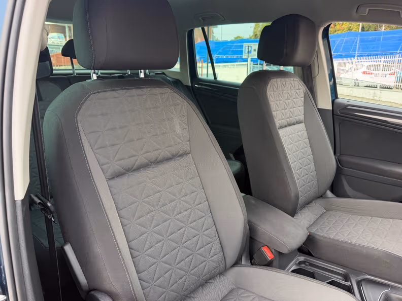 Volkswagen Tiguan - 13