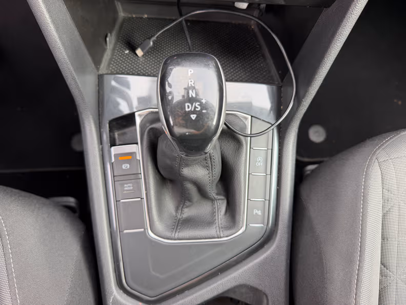 Volkswagen Tiguan - 24