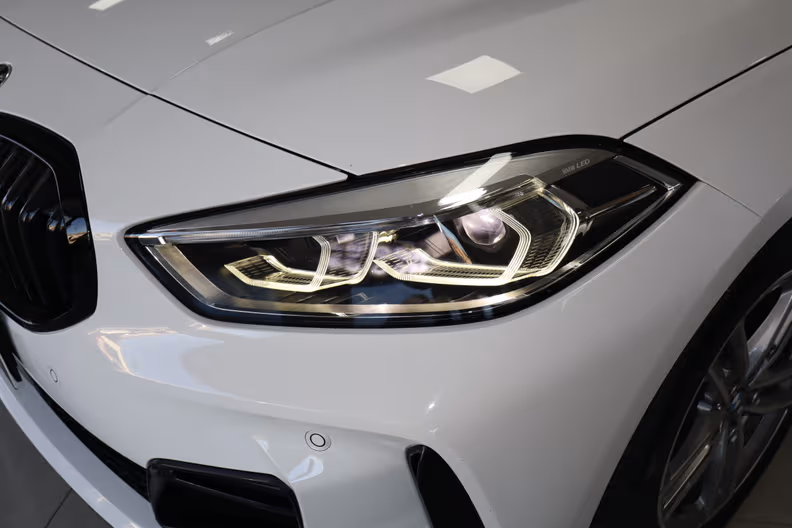 BMW Serie 1 - 13
