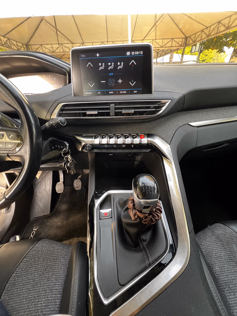 Peugeot 3008 - 21