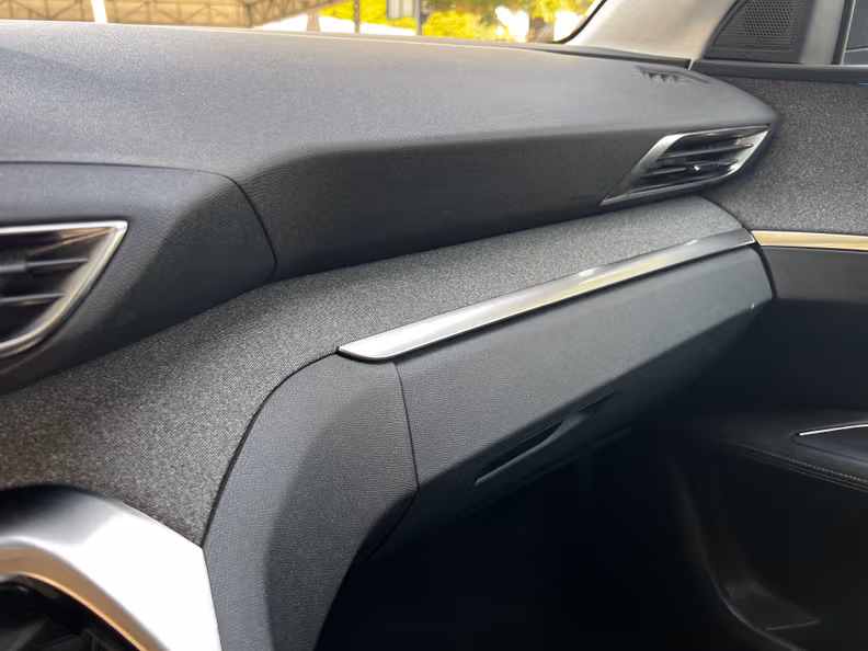 Peugeot 3008 - 20