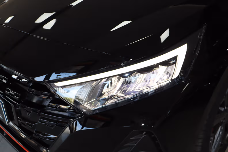 Hyundai i20 - 18