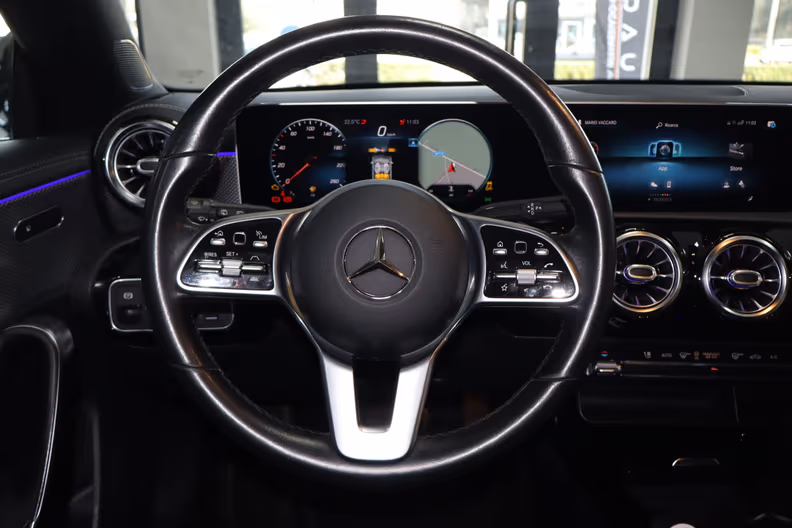 Mercedes-Benz CLA - 18