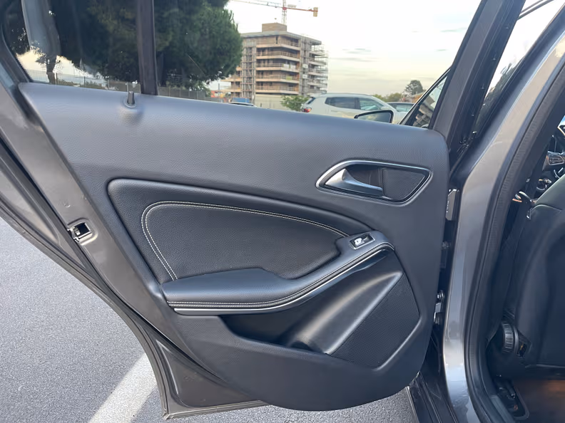 Mercedes-Benz Classe A - 24