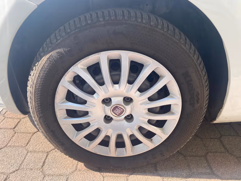 Fiat Punto - 17
