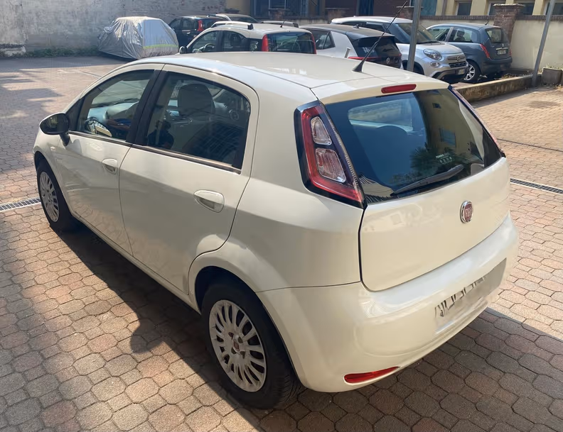Fiat Punto - 5