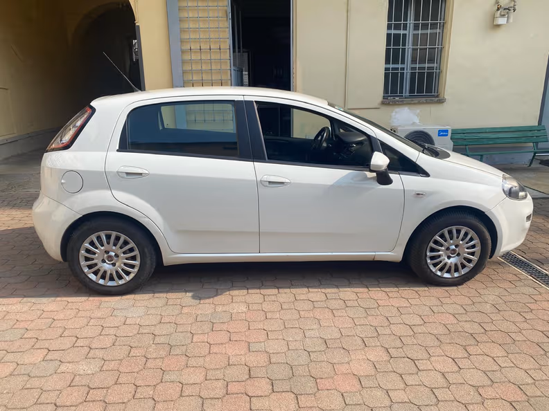 Fiat Punto - 6