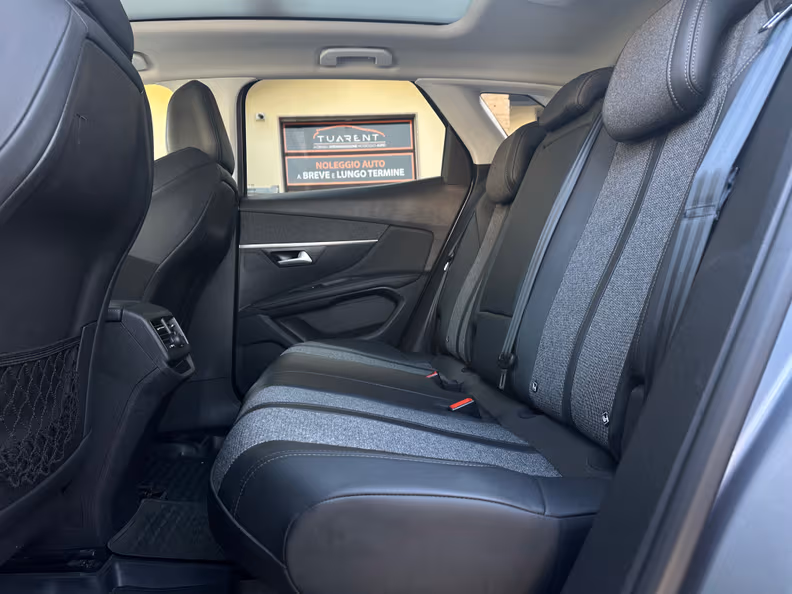 Peugeot 3008 - 8