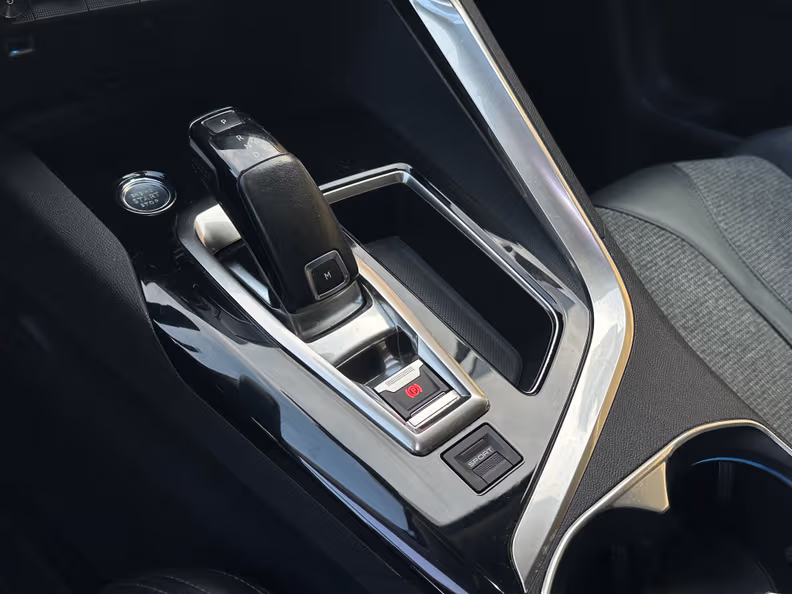 Peugeot 3008 - 13