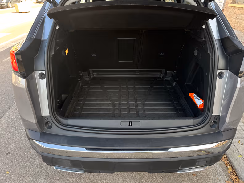 Peugeot 3008 - 24