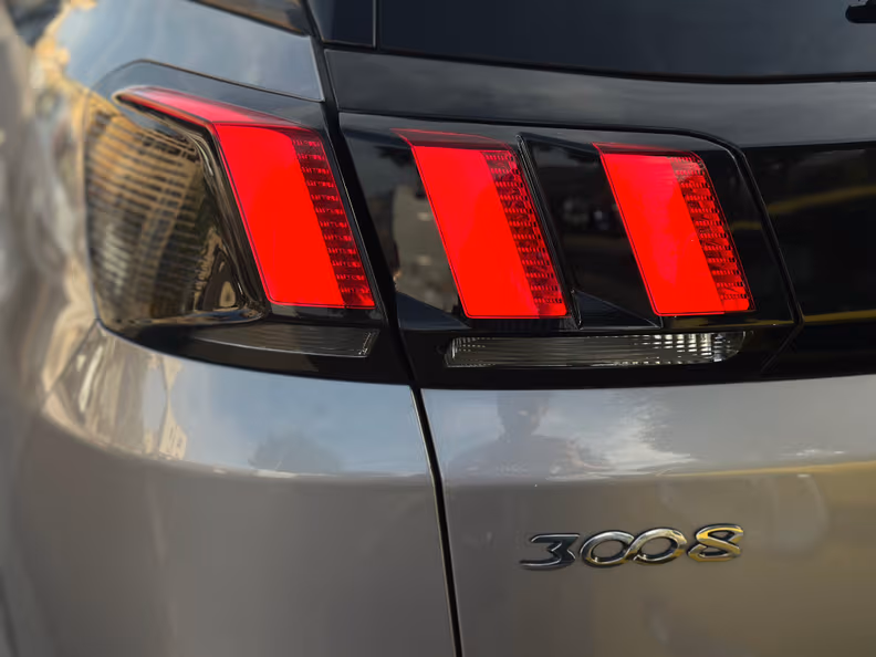 Peugeot 3008 - 15
