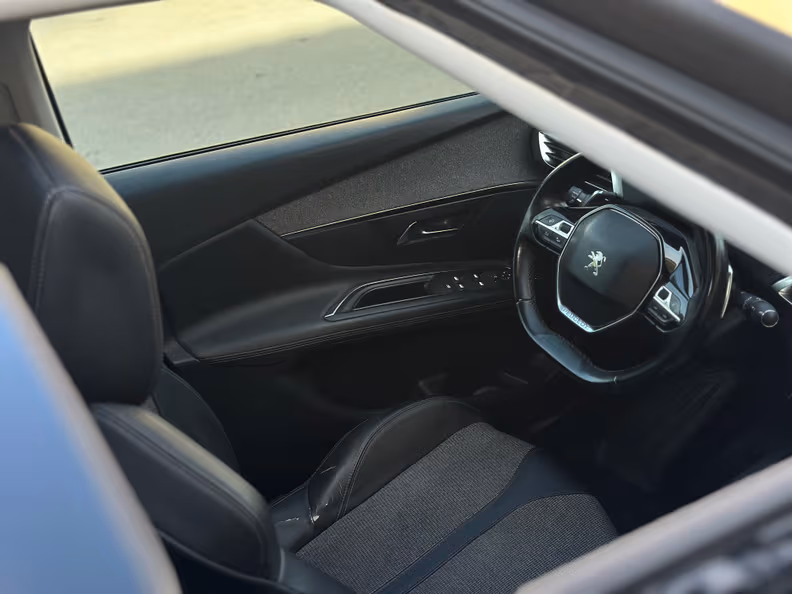 Peugeot 3008 - 5