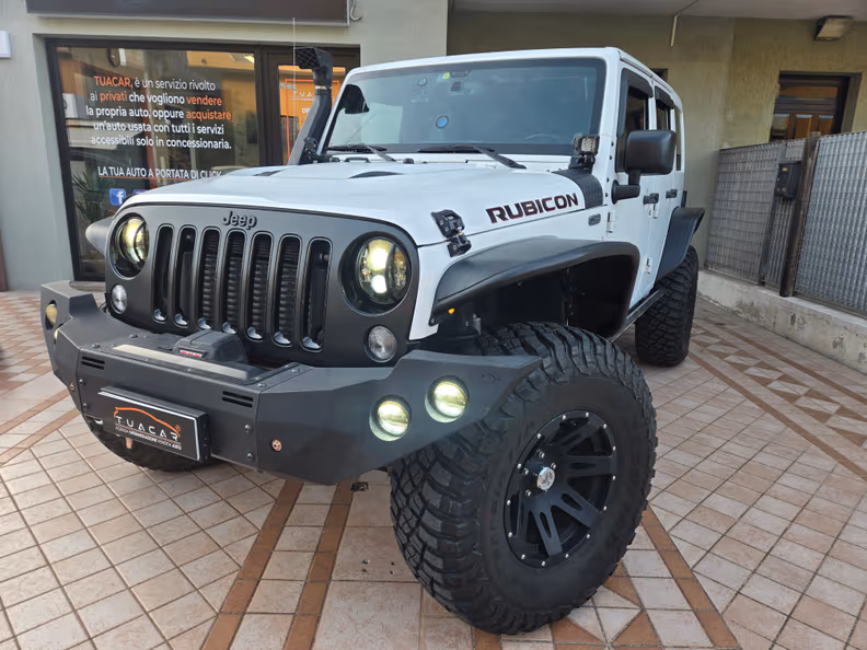 Jeep Wrangler - 2