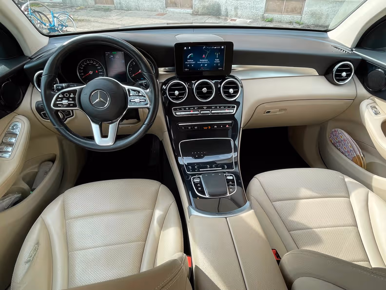 Mercedes-Benz GLC - 15