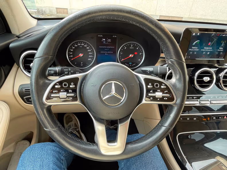 Mercedes-Benz GLC - 13