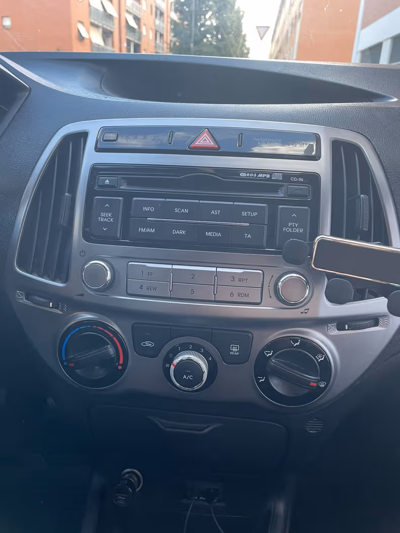 Hyundai i20 - 7