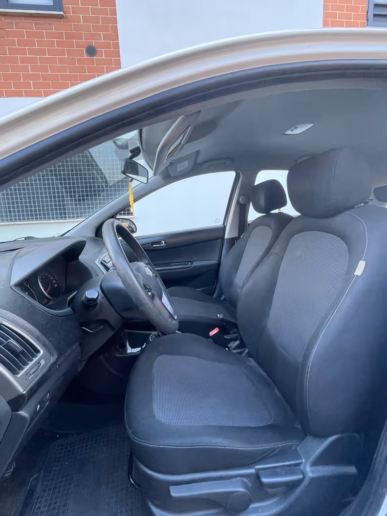 Hyundai i20 - 5