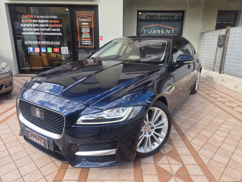 Jaguar XF
