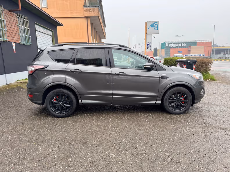 Ford Kuga - 6