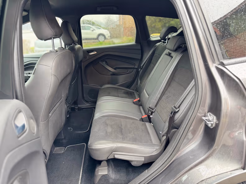 Ford Kuga - 20