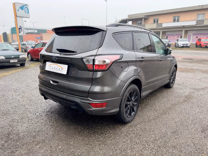Ford Kuga - 5