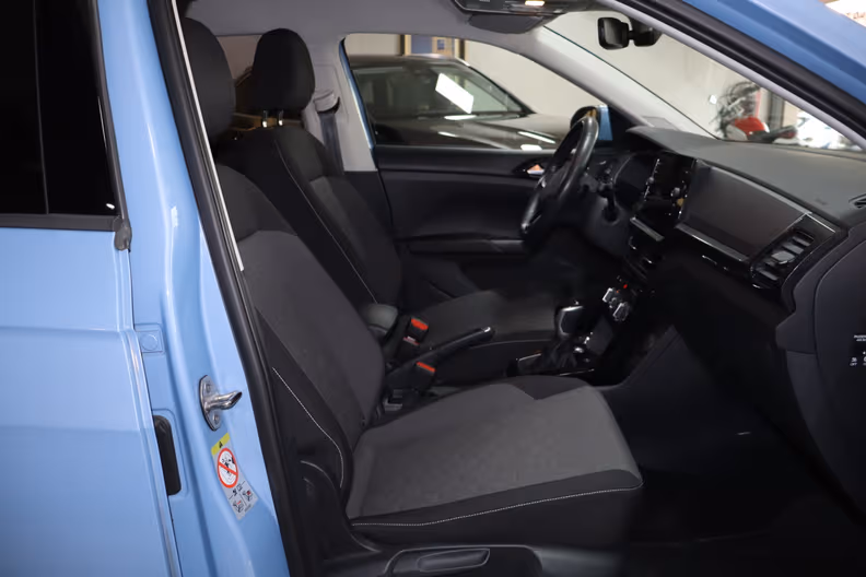 Volkswagen T-Cross - 12