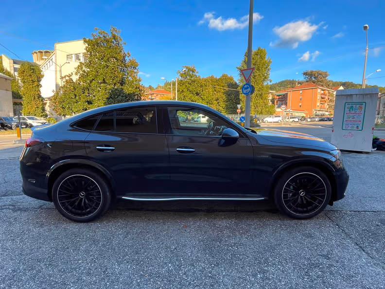 Mercedes-Benz GLC - 29