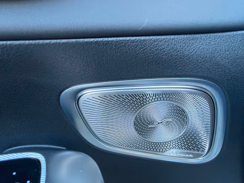 Mercedes-Benz GLC - 21