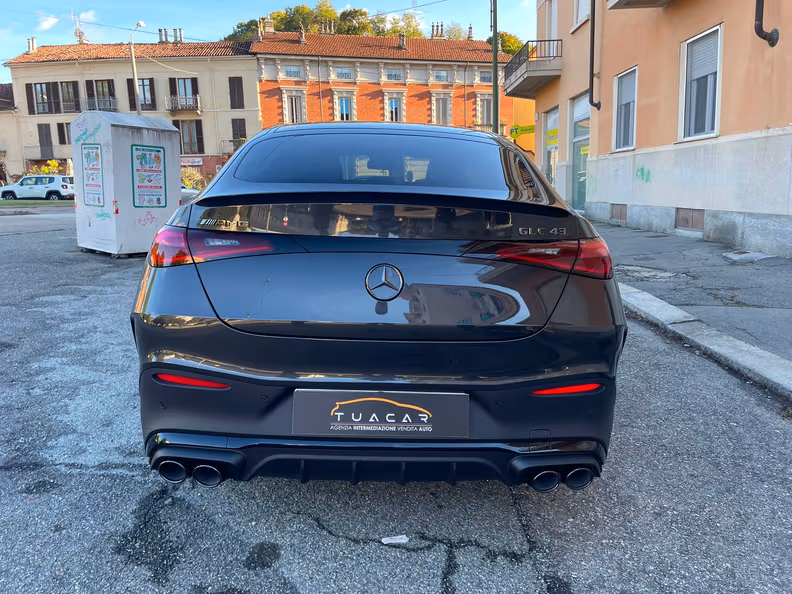 Mercedes-Benz GLC - 4