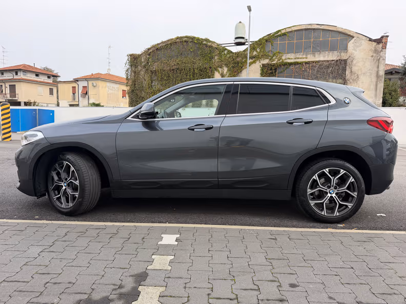 BMW X2 - 8