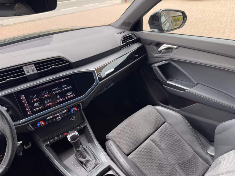 Audi Q3 - 31