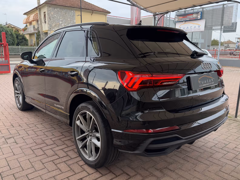 Audi Q3 - 6