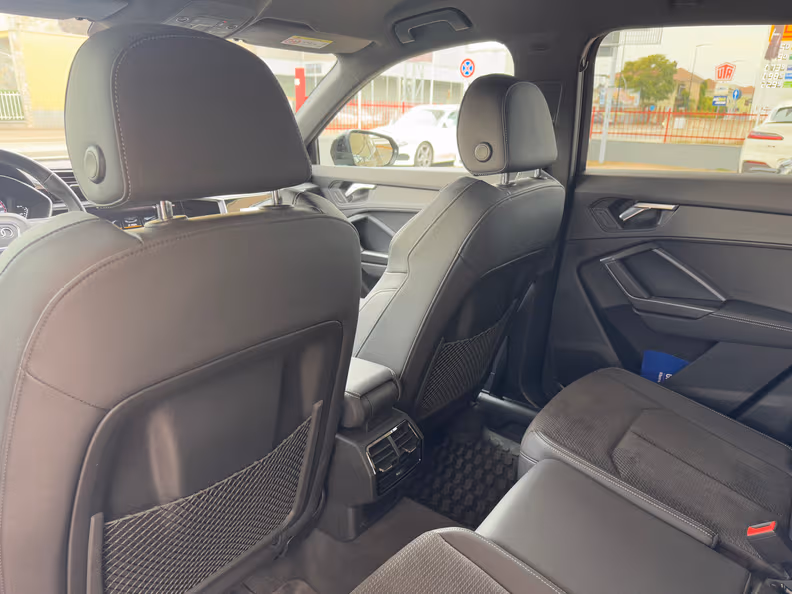 Audi Q3 - 32