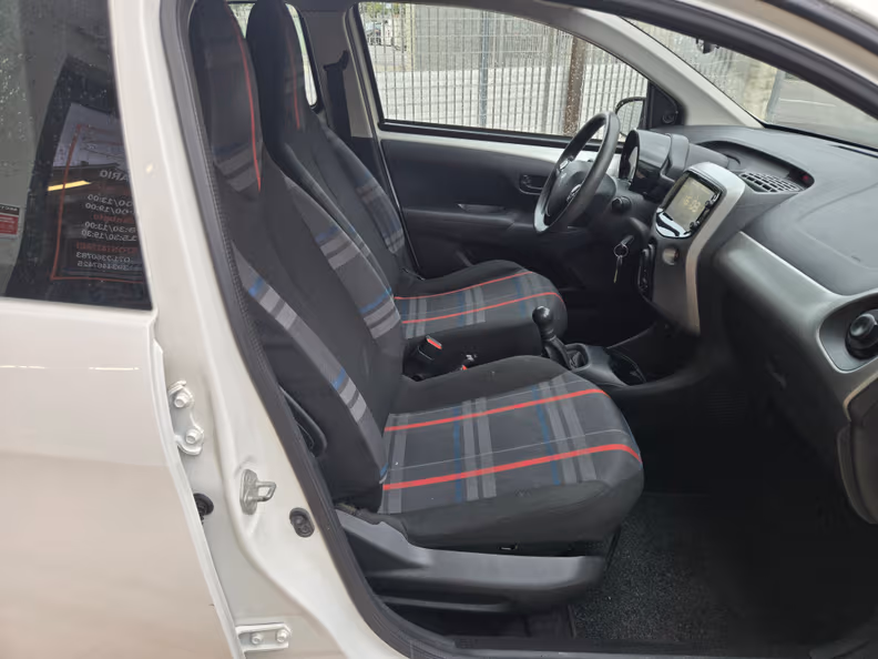 Peugeot 108 - 20
