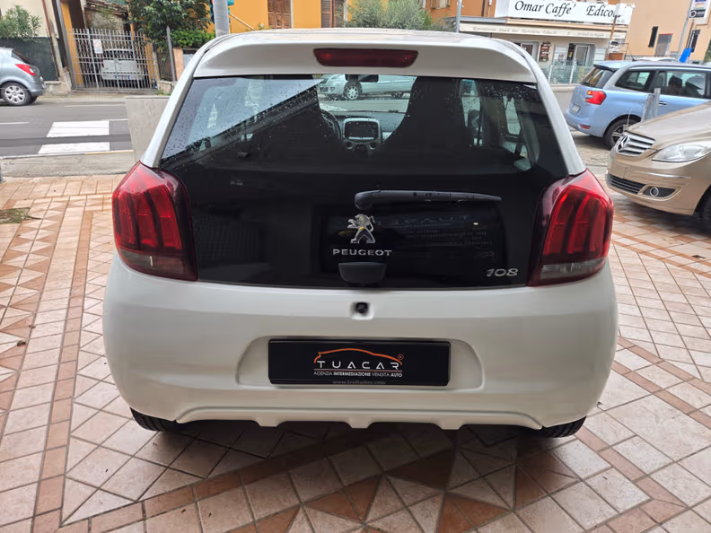 Peugeot 108 - 5