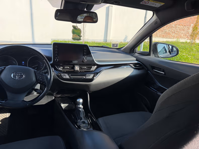 Toyota C-HR - 17