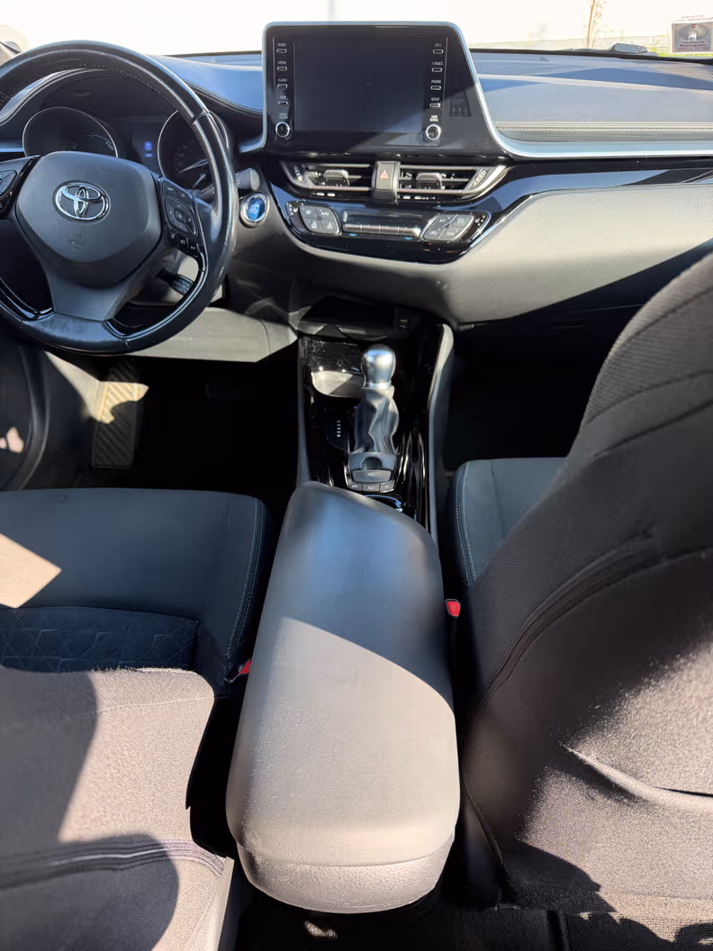 Toyota C-HR - 15