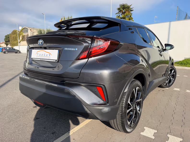 Toyota C-HR - 5