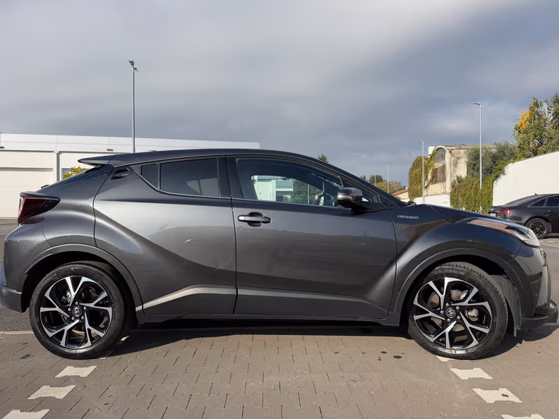Toyota C-HR - 4