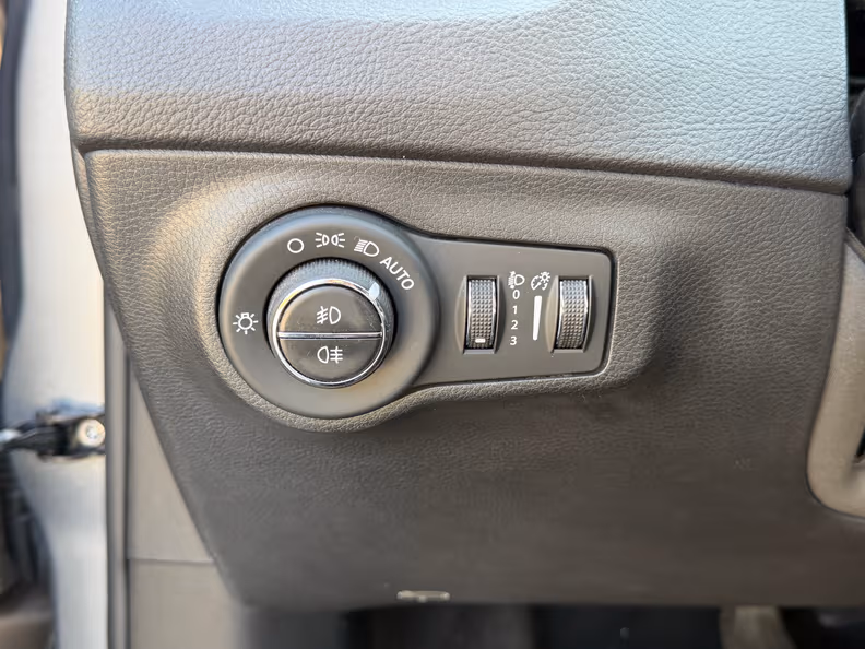 Jeep Compass - 29