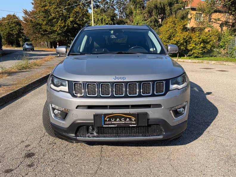 Jeep Compass - 2