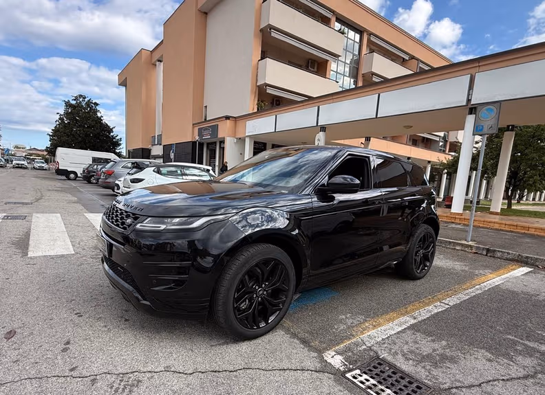 Land Rover Range Rover Evoque - 9