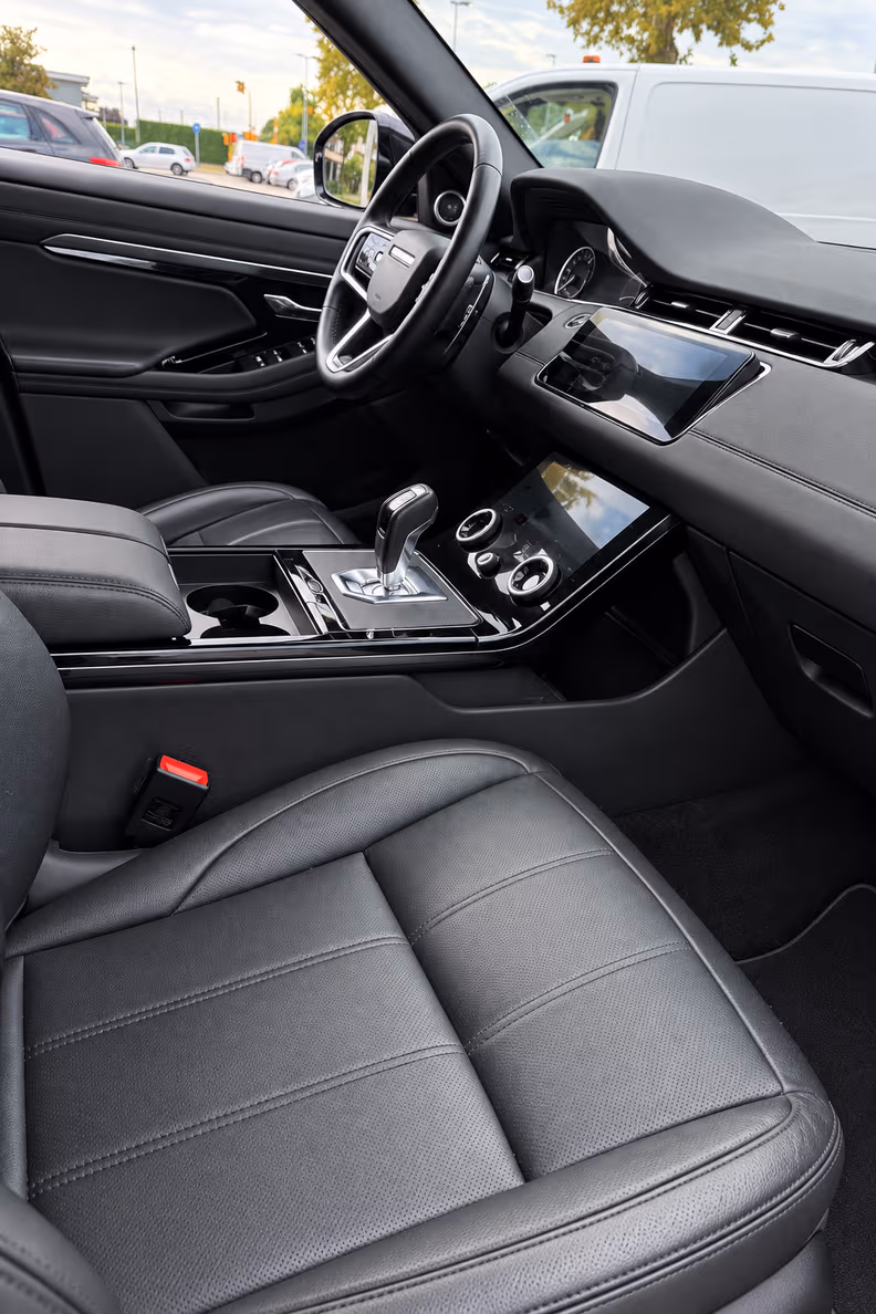 Land Rover Range Rover Evoque - 12