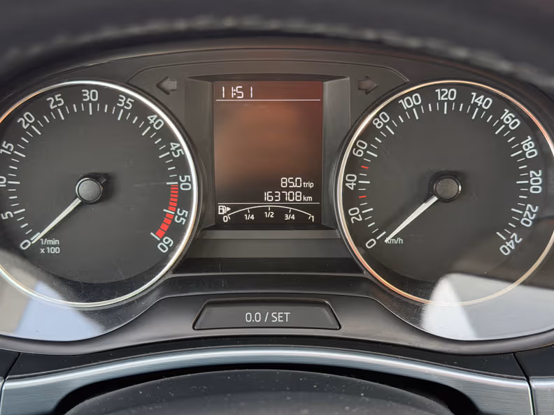 Škoda Fabia - 18