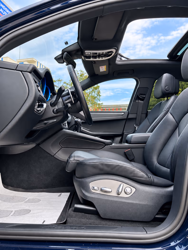 Porsche Macan - 18