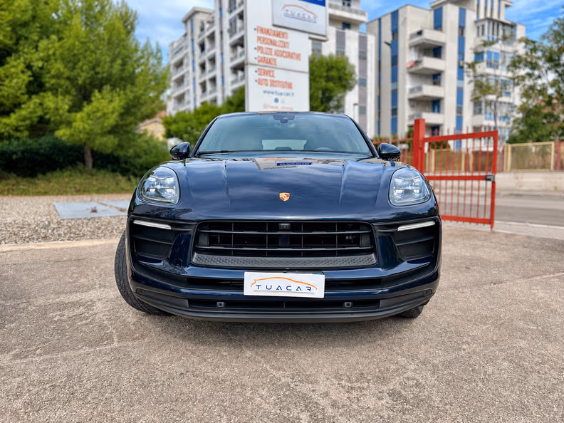 Porsche Macan - 4
