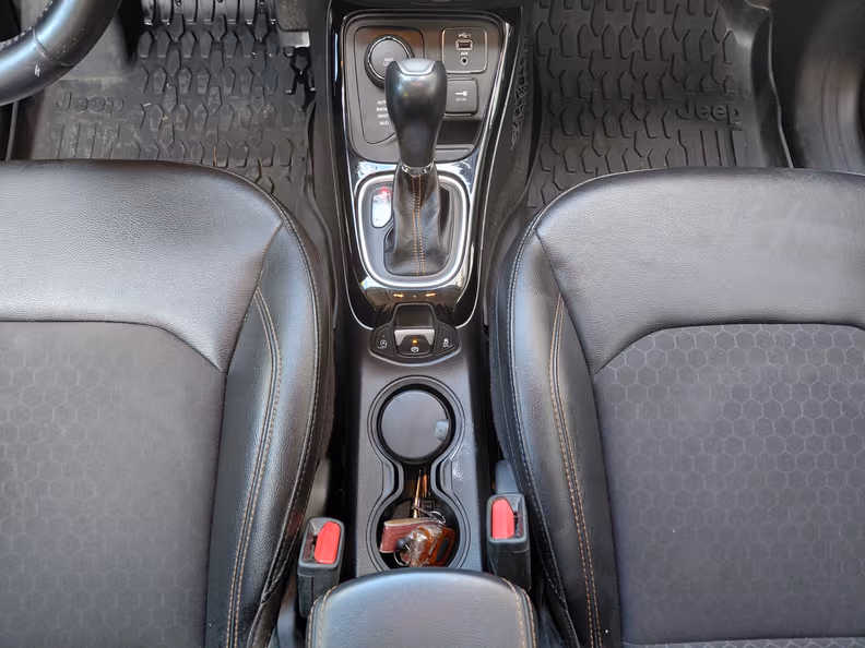 Jeep Compass - 16
