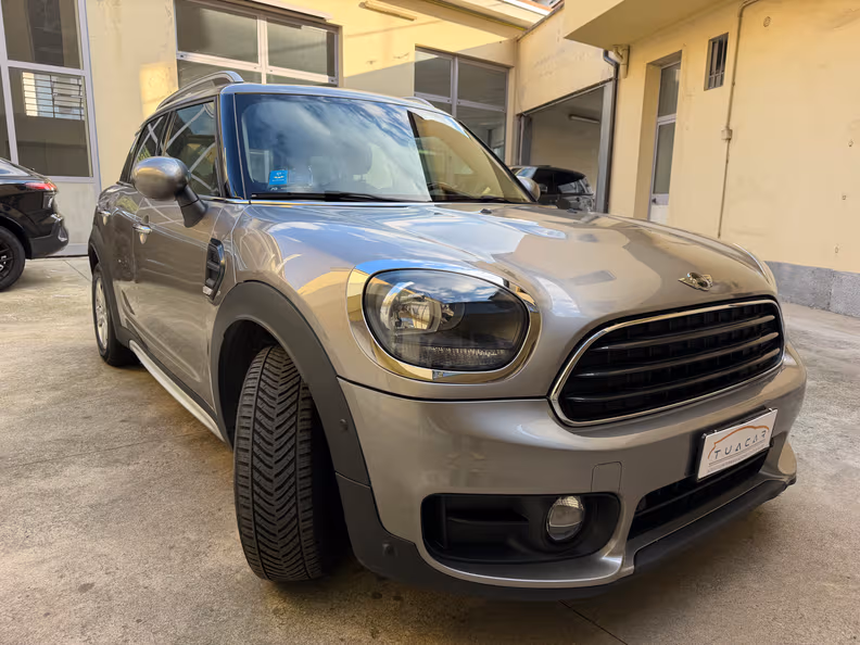 Mini Countryman - 3